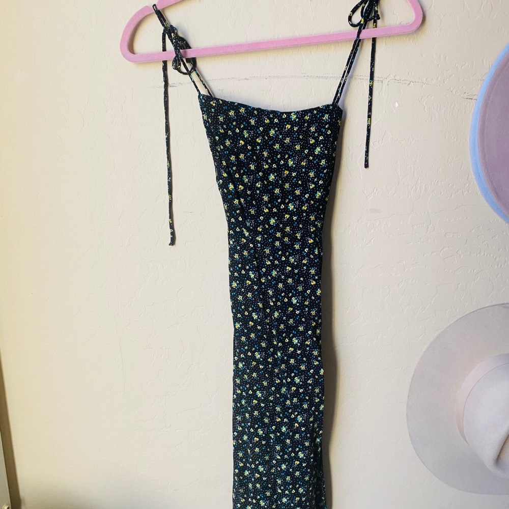 Floral slip dress- tied shoulders